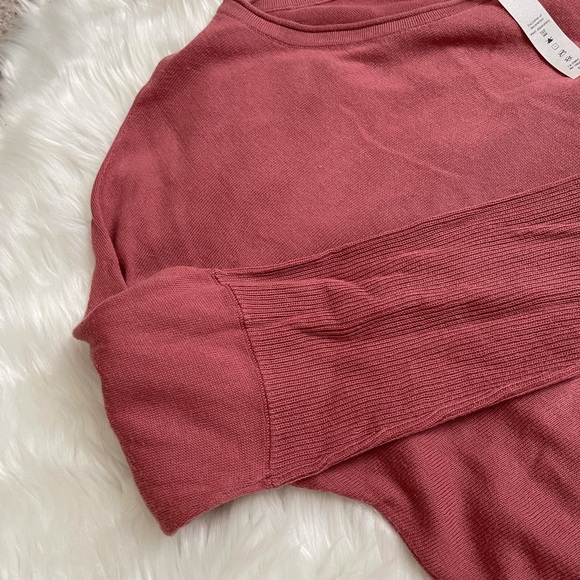 Lululemon Longsleeve - Picture 3 of 3